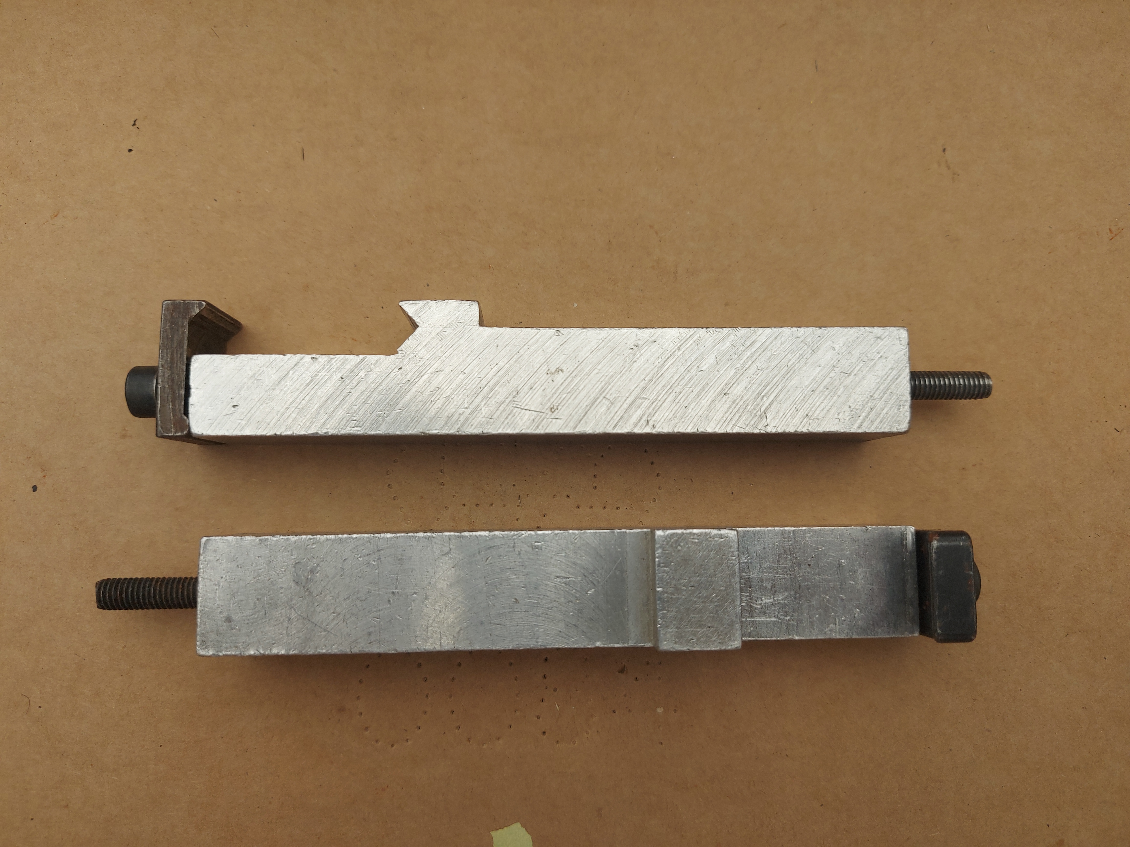 Wupa Ablage - Halter schmal breite 21 mm mit Schraube und Befestigung **